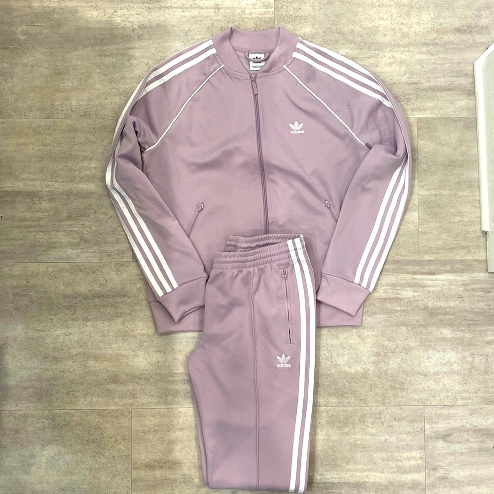 Adidas Women’s Purple Tracksuit Set (M)